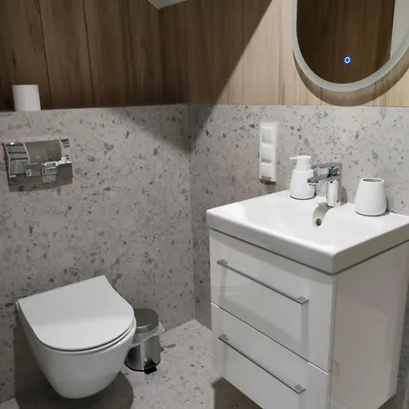 Kwiatkowskiego, Self Check-in, Parking * Rzeszów