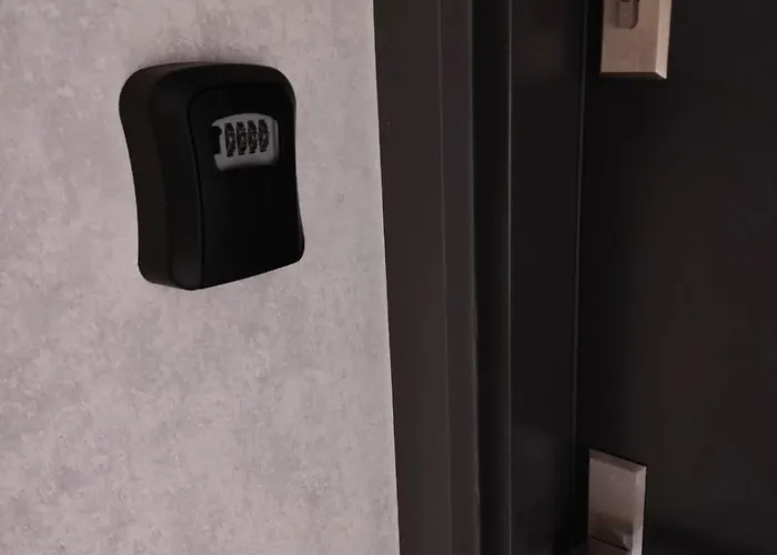 Kwiatkowskiego, Self Check-in, Parking * Rzeszów