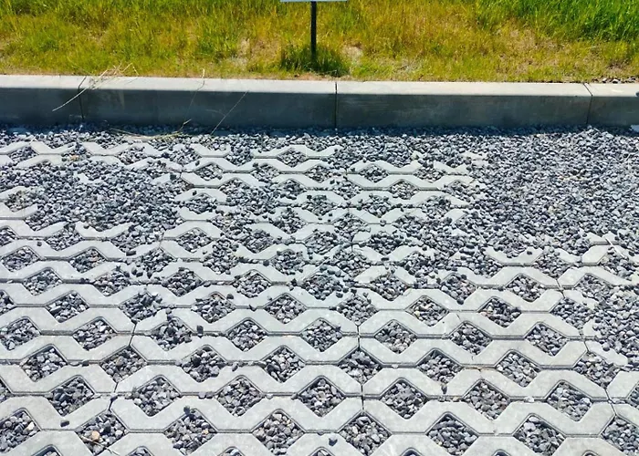 Kwiatkowskiego, Self Check-in, Parking * Ряшів