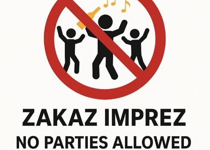 Kwiatkowskiego, Self Check-in, Parking Apartment